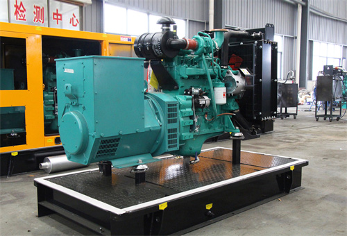 一臺50kw康明斯發(fā)電機組今日成功出廠