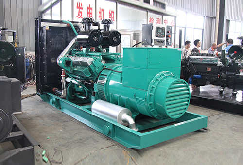 南通電子廠1000KW柴油發(fā)電機組